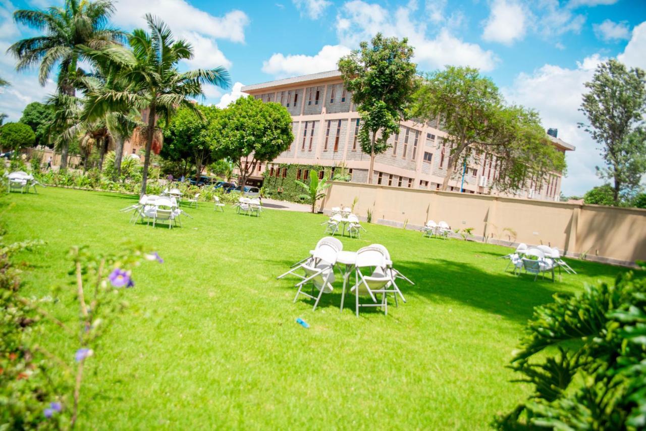 Lush Garden Hotel أروشا المظهر الخارجي الصورة