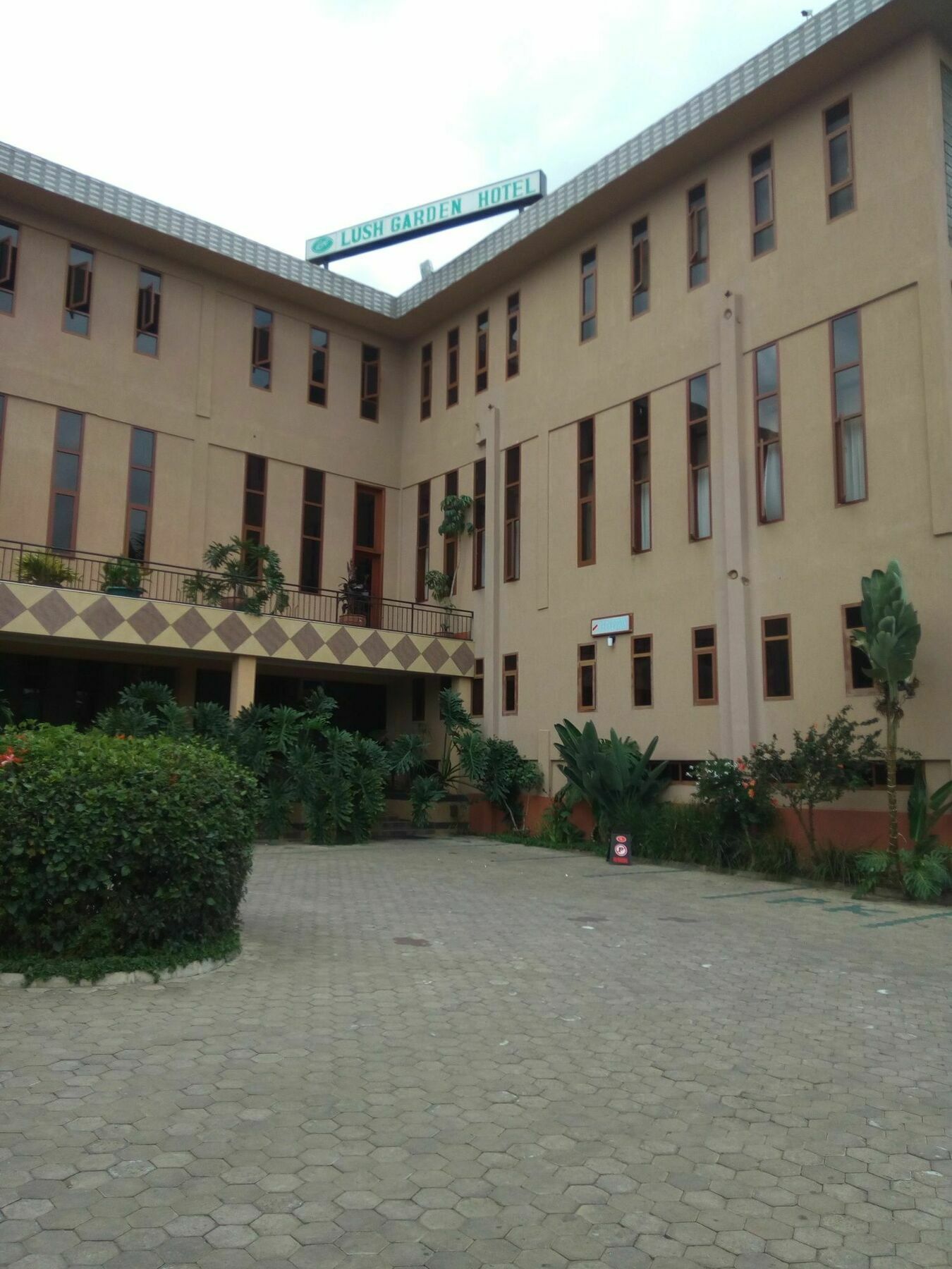 Lush Garden Hotel أروشا المظهر الخارجي الصورة